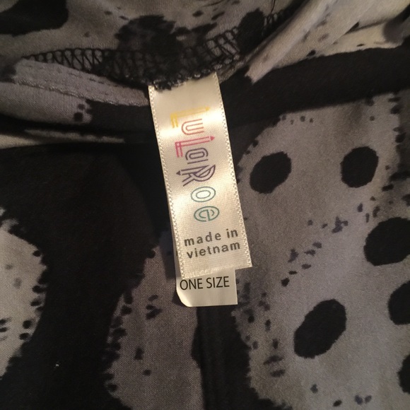 🆕Rare 🖤LULAROE🖤 Dice 🎲 Leggings, OS - Picture 3 of 6